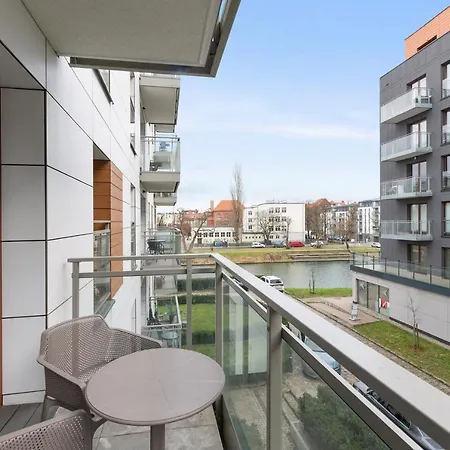 Nowa Motlawa Spa, Pool, Gym & Parking By Downtown Apartments Gdansk Exterior photo