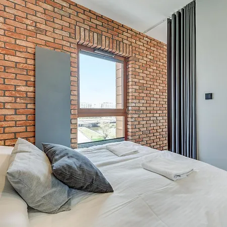 Nowa Motlawa Spa, Pool, Gym & Parking By Downtown Apartments Gdansk Exterior photo