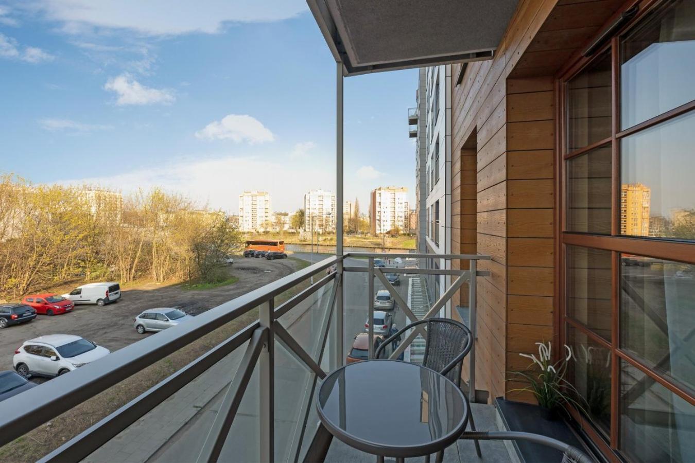 Nowa Motlawa Spa, Pool, Gym & Parking By Downtown Apartmán