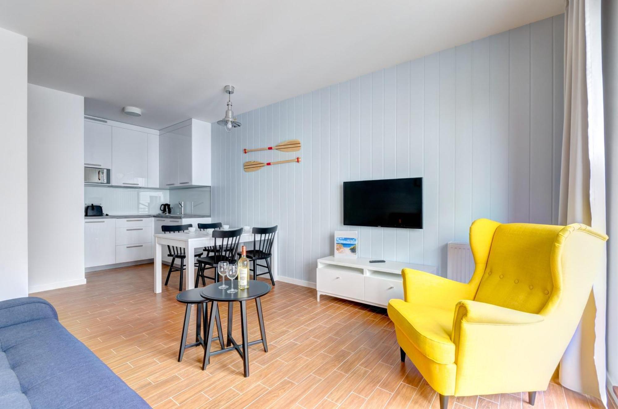 Nowa Motlawa Spa, Pool, Gym & Parking By Downtown Apartmán *